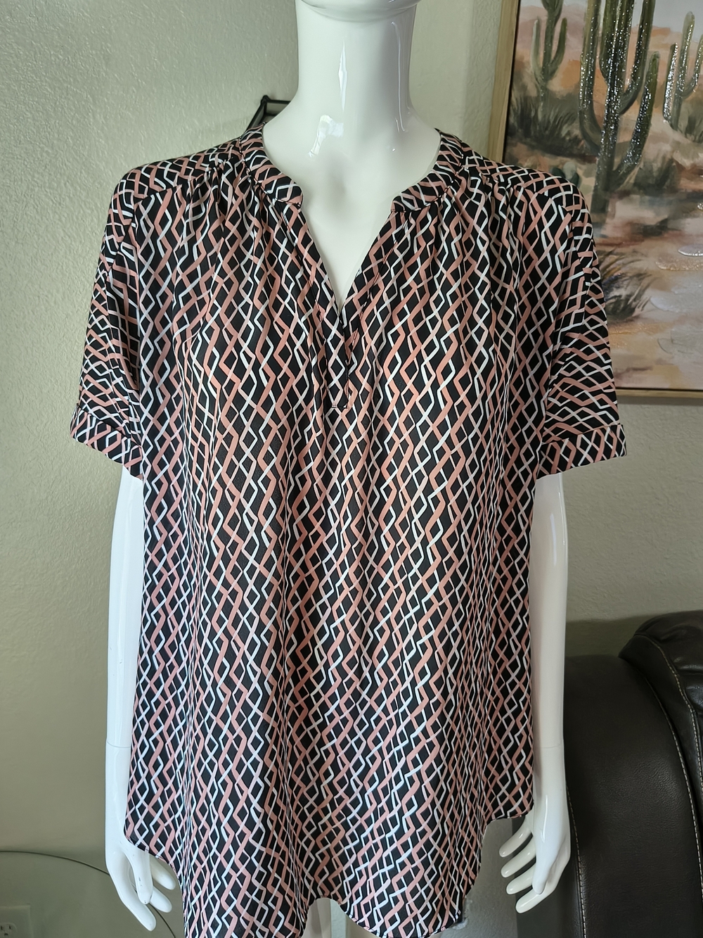 Worthington Pink and Black Geometric Short Sleeve Blouse